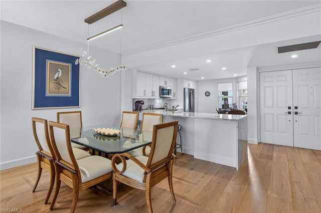 6537 Marissa LOOP # 4, Naples, FL 34108