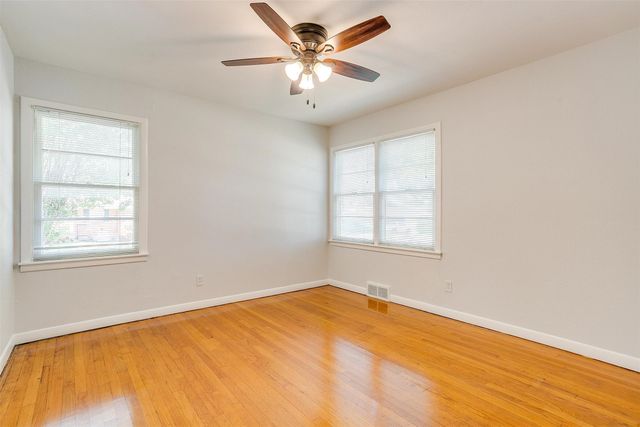 3921 Spurgeon, Fort Worth, TX 76133