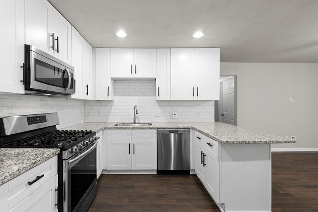 709 E 41st Street, Houston, TX 77022