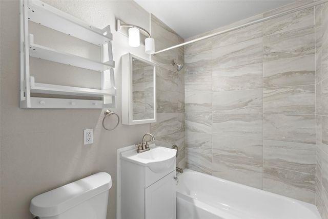 709 E 41st Street, Houston, TX 77022