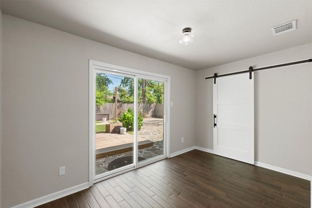 709 E 41st Street, Houston, TX 77022