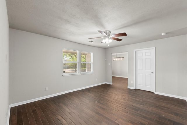 709 E 41st Street, Houston, TX 77022