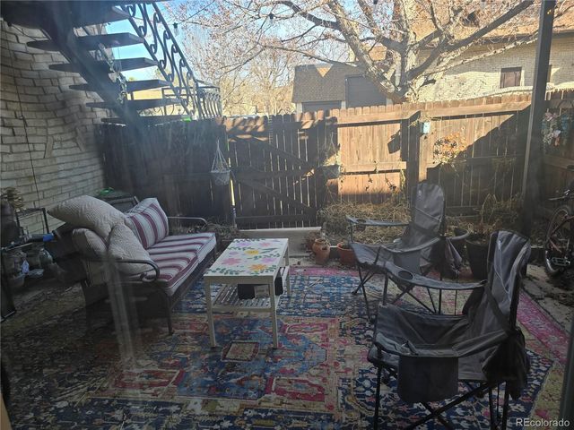 4250 S Olive Street 106, Denver, CO 80237