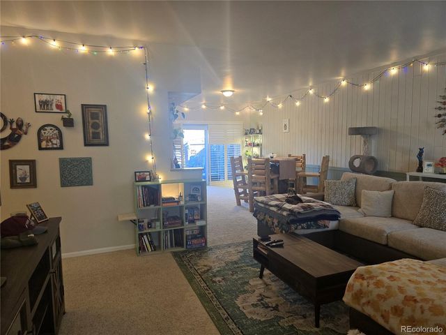 4250 S Olive Street 106, Denver, CO 80237