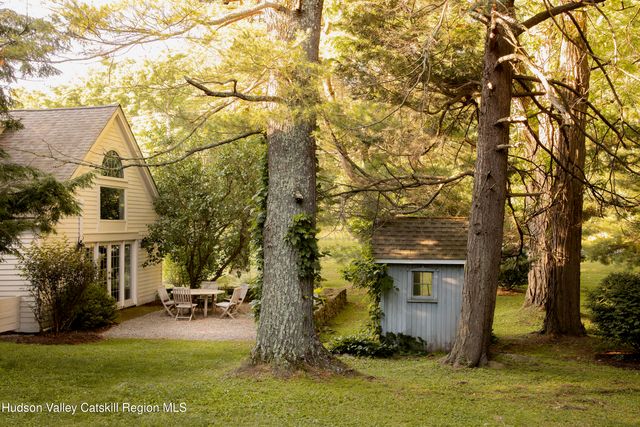 85 Hammertown Road, Pine Plains, NY 12567