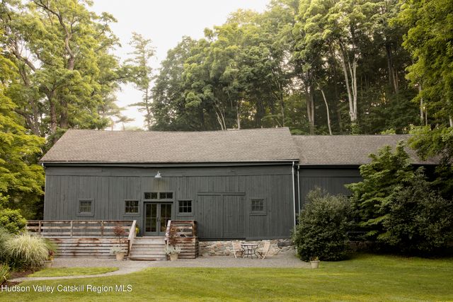 85 Hammertown Road, Pine Plains, NY 12567