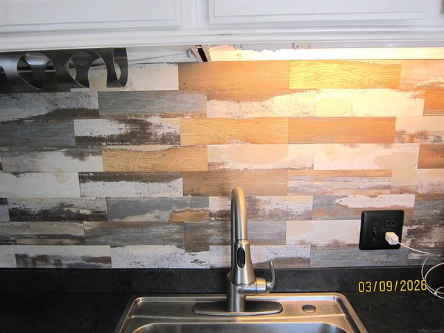 8238 FARNUM Avenue, Warren, MI 48093