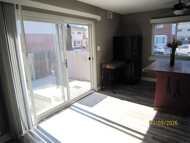 8238 FARNUM Avenue, Warren, MI 48093