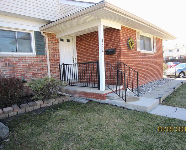 8238 FARNUM Avenue, Warren, MI 48093