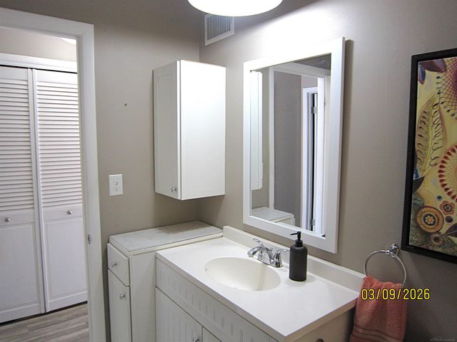 8238 FARNUM Avenue, Warren, MI 48093