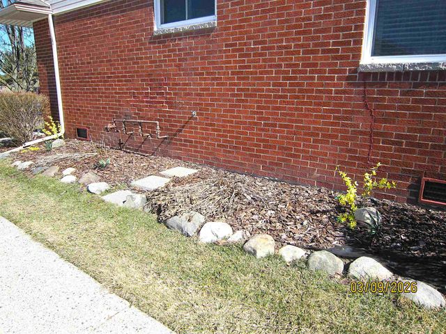 8238 FARNUM Avenue, Warren, MI 48093