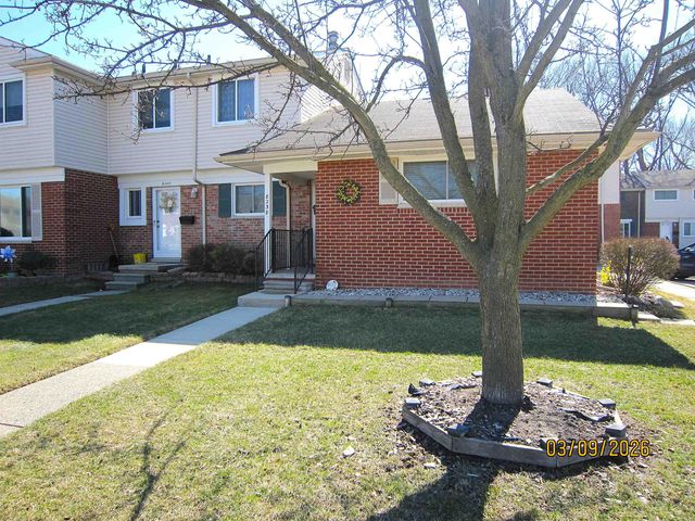 8238 FARNUM Avenue, Warren, MI 48093