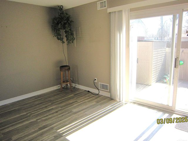 8238 FARNUM Avenue, Warren, MI 48093