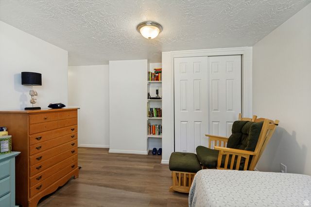 1643 LEWIS AND CLARK DR, Centerville, UT 84014