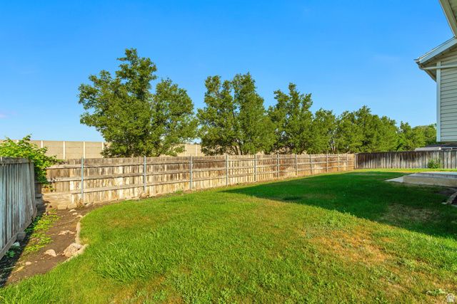 1643 LEWIS AND CLARK DR, Centerville, UT 84014