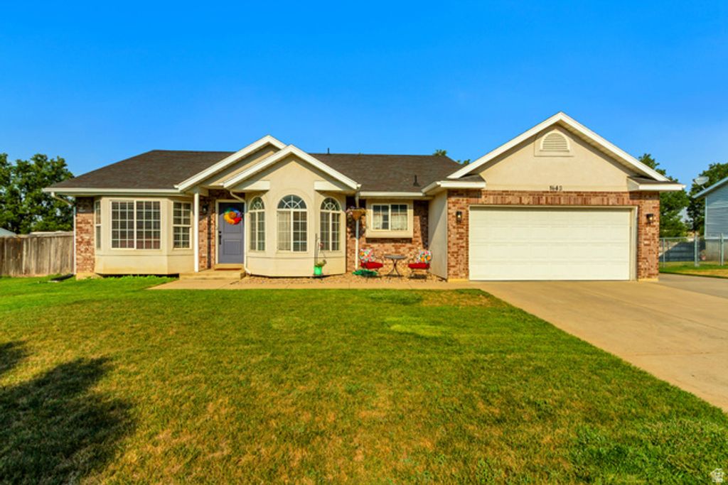 1643 LEWIS AND CLARK DR, Centerville, UT 84014 — photo 2