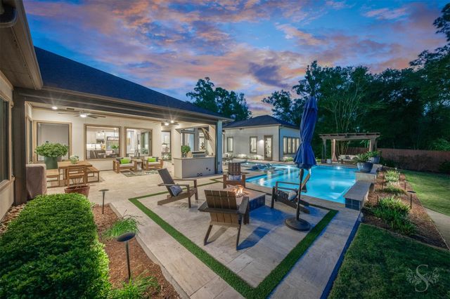 8619 Woods Hollow Trail, Fulshear, TX 77406