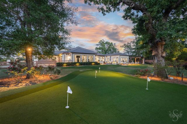 8619 Woods Hollow Trail, Fulshear, TX 77406