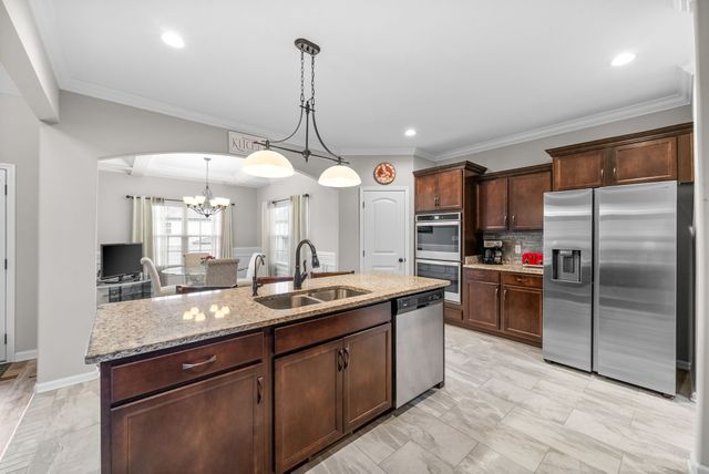 1152 Folly Beach Dr, Clarksville, TN 37042