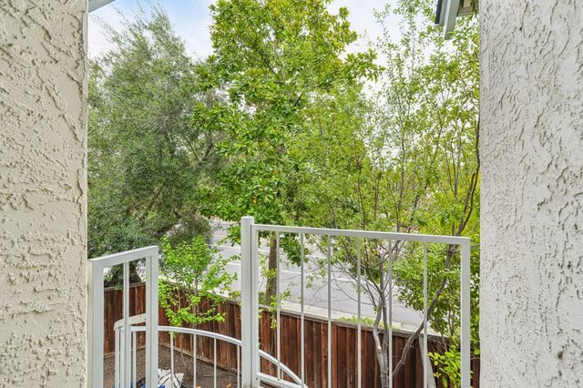 705 W Fremont Avenue 3, Sunnyvale, CA 94087