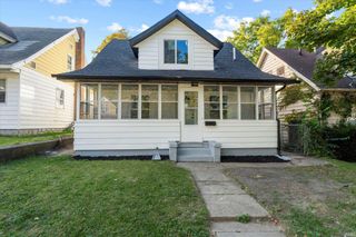 1723 Kendall Street, South Bend, IN 46613
