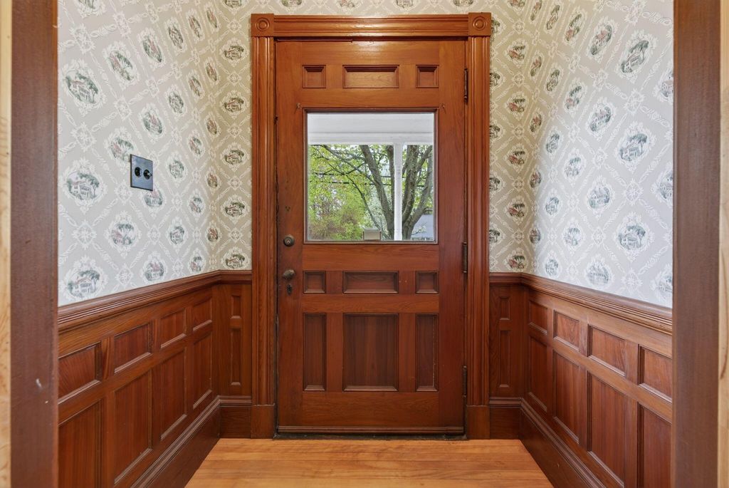 621 Main Street, Lewiston, ME 04240 — photo 4