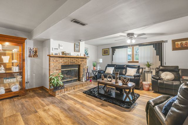 602 Reese Avenue, East Dundee, IL 60118