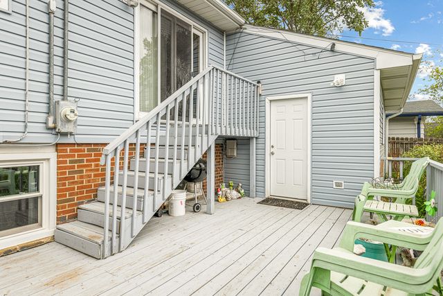 602 Reese Avenue, East Dundee, IL 60118