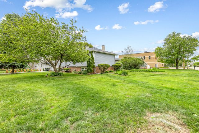 602 Reese Avenue, East Dundee, IL 60118