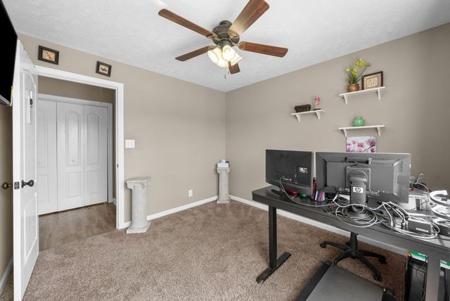 3625 Fox Den Ln, Clarksville, TN 37040
