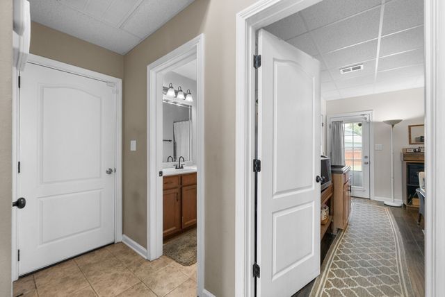 3625 Fox Den Ln, Clarksville, TN 37040