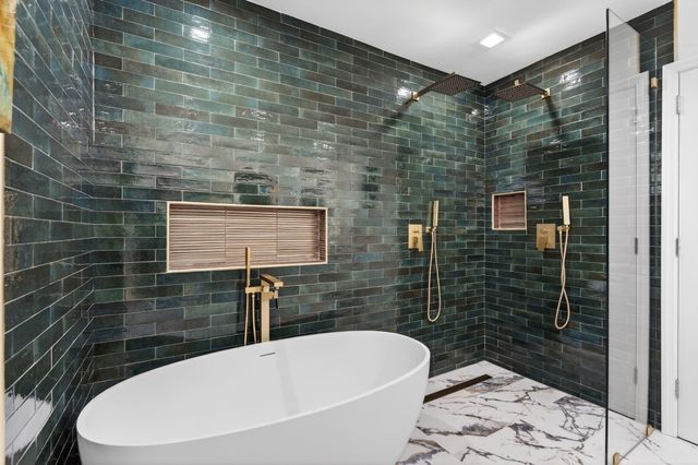 2648 NE 37th Drive, Fort Lauderdale, FL 33308