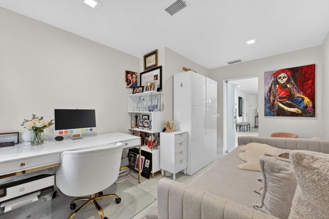 2648 NE 37th Drive, Fort Lauderdale, FL 33308