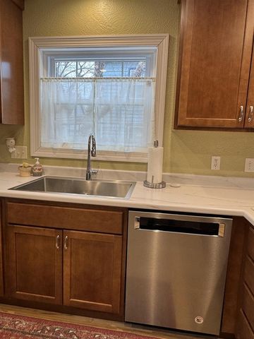 54 S Blackhawk Drive, Janesville, WI 53545