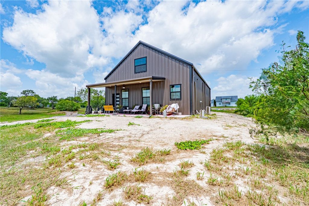 1102 1st St, Bayside, TX 78340 — photo 3