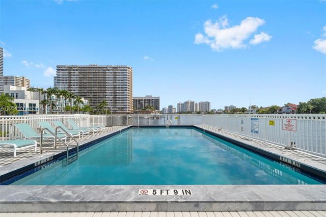 1913 S Ocean Dr 208, Hallandale Beach, FL 33009