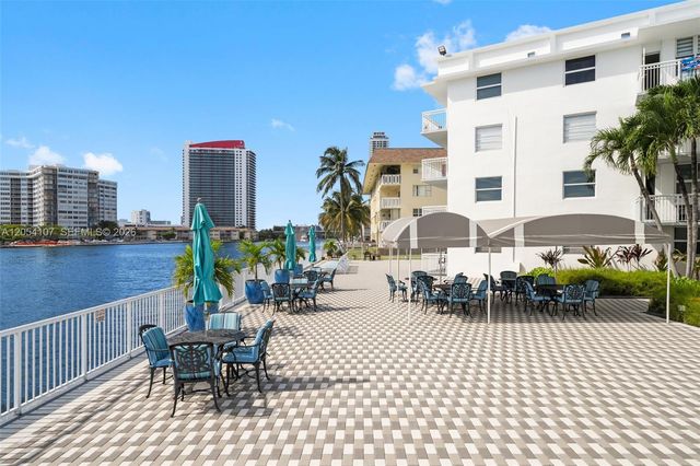 1913 S Ocean Dr 208, Hallandale Beach, FL 33009