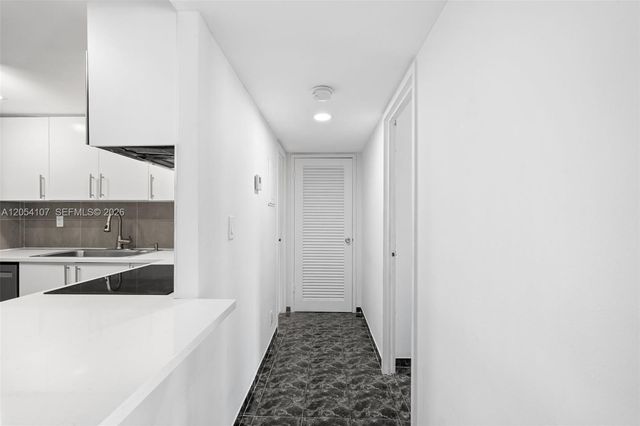 1913 S Ocean Dr 208, Hallandale Beach, FL 33009