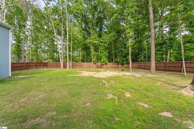 118 Heather Glen Lane, Clinton, SC 29325
