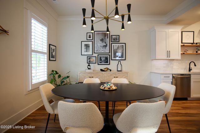 10918 Monkshood Dr 102, Prospect, KY 40059