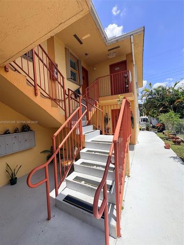 231 E 7th Street 202, Hialeah, FL 33010