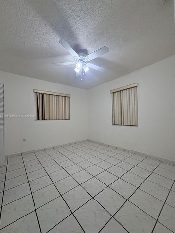 231 E 7th Street 202, Hialeah, FL 33010