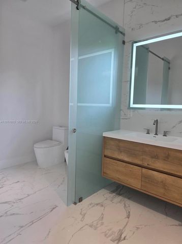 1221 Anastasia Avenue, Coral Gables, FL 33134