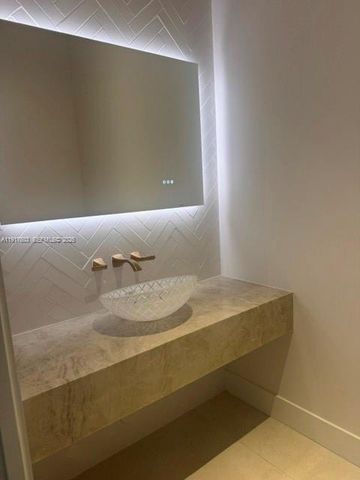 1221 Anastasia Avenue, Coral Gables, FL 33134