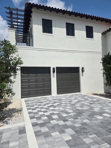 1221 Anastasia Avenue, Coral Gables, FL 33134