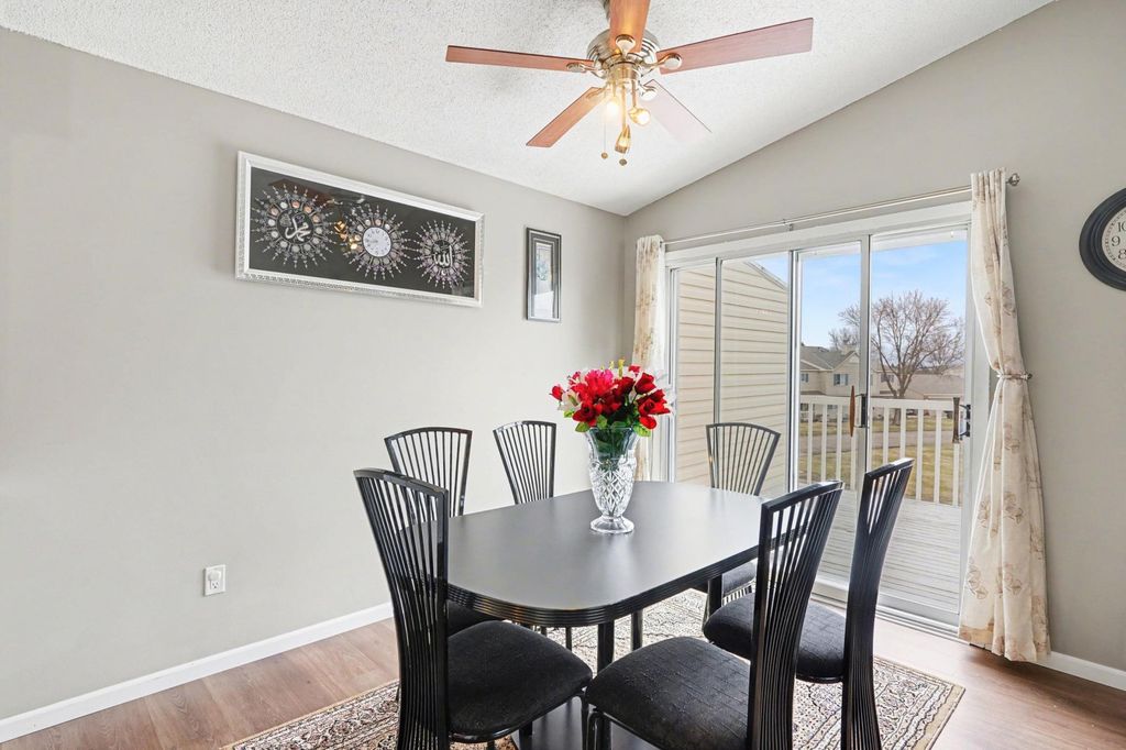 15865 Griffon Path, Apple Valley, MN 55124 — photo 5