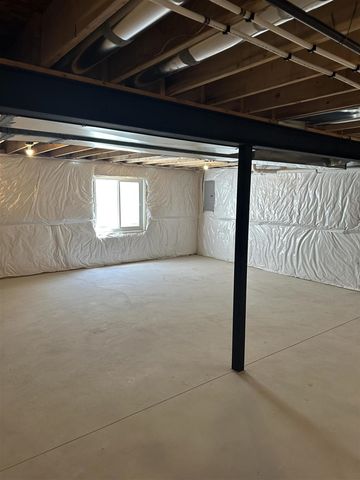 50402 Oakbrooke Drive, New Baltimore, MI 48047