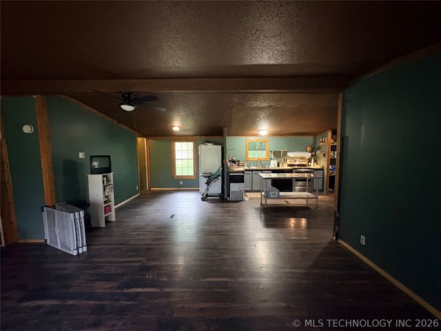 32921 E 164th Street S, Coweta, OK 74429