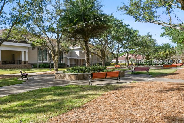 16 Plum Ct, Bluffton, SC 29909