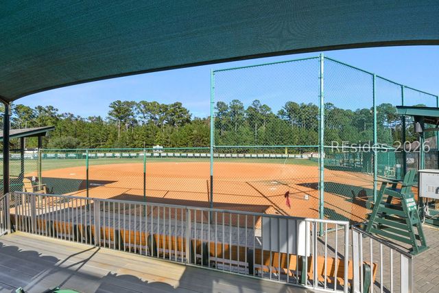 16 Plum Ct, Bluffton, SC 29909